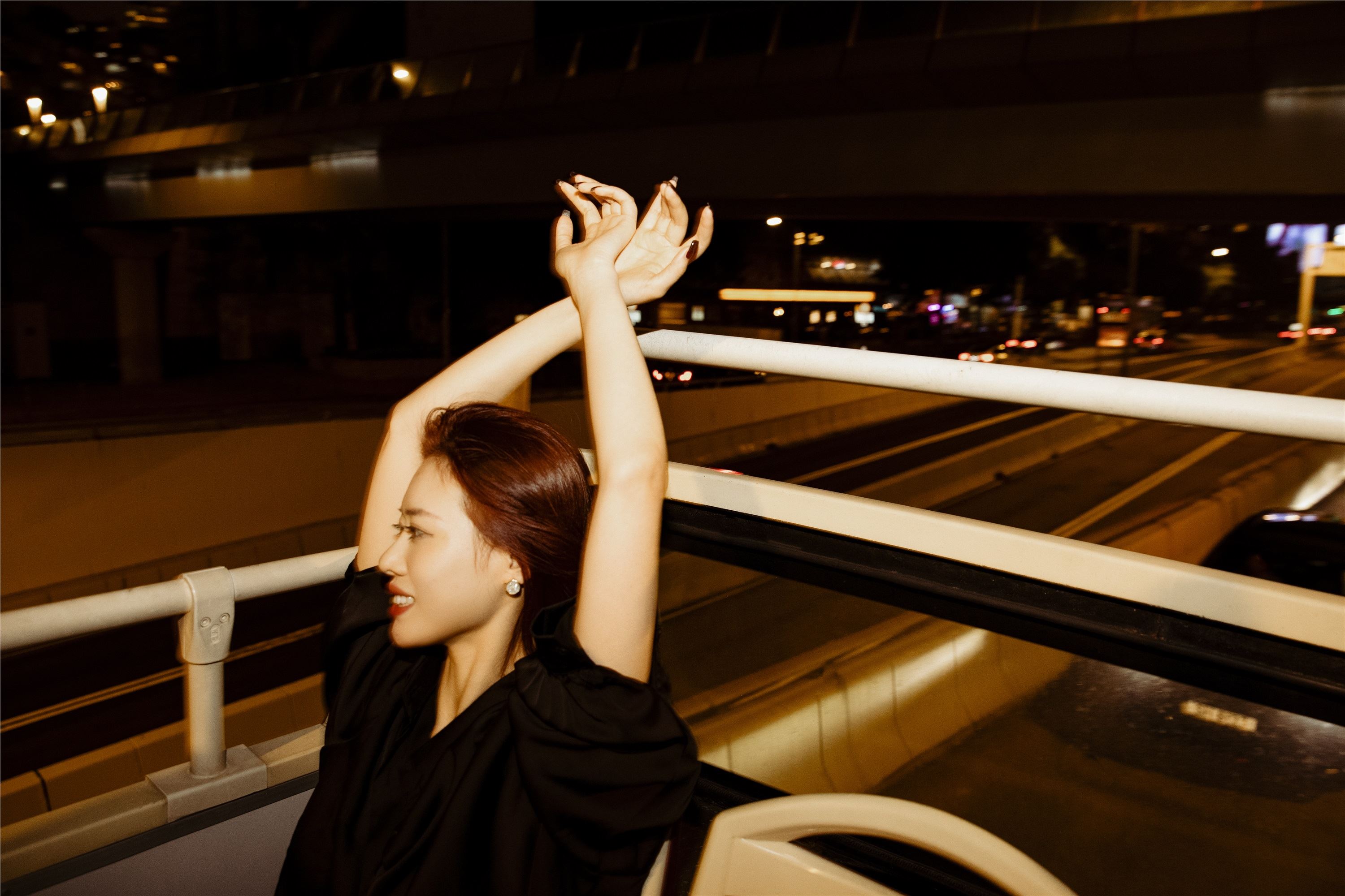 YITUYU艺图语 2025.01.28 香港的夜 Chenaling_CL